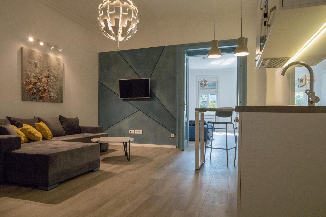 Twin Center Apartments Белград Екстериор снимка